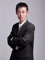 重庆新东方教师栾翔